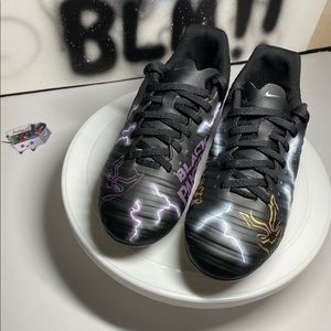 Nike tiempo soccer cleats (sold)